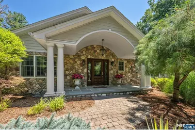 330 Airmount Avenue, Ramsey, NJ 07446 - Photo 2