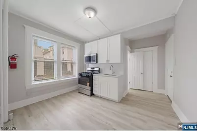 53 Henry Street A6 #A6, Passaic, NJ 07055 - Photo 4