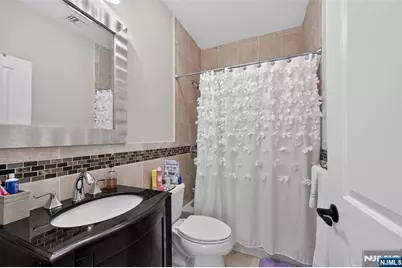 80 Holland Avenue, Demarest, NJ 07627 - Photo 28