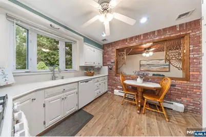 55 Chestnut Street, Hillsdale, NJ 07642 - Photo 16