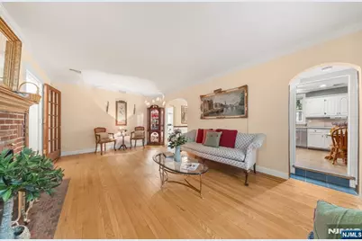 55 Chestnut Street, Hillsdale, NJ 07642 - Photo 6