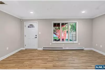 23 Hackensack Avenue, Weehawken, NJ 07086 - Photo 26