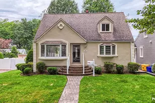 670 John St, Teaneck Township, NJ 07666 - Photo 1