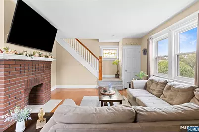 83 S Prospect Avenue, Hackensack, NJ 07601 - Photo 6