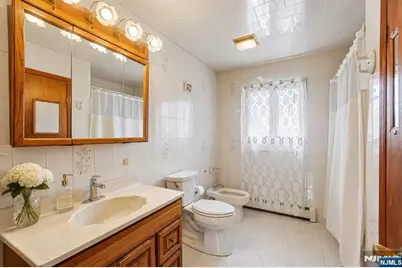 22 Trudy Drive, Lodi, NJ 07644 - Photo 12