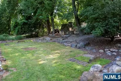 51 Rutherford Place, Montvale, NJ 07645 - Photo 12