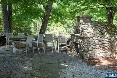 51 Rutherford Place, Montvale, NJ 07645 - Photo 10
