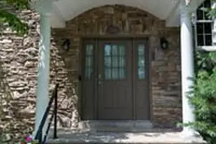 51 Rutherford Pl, Montvale, NJ 07645 - Photo 2