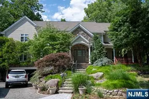 51 Rutherford Pl, Montvale, NJ 07645 - Photo 1