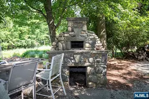 51 Rutherford Pl, Montvale, NJ 07645 - Photo 8
