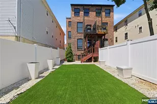 252 Mt Pleasant Ave, Newark, NJ 07104 - Photo 20