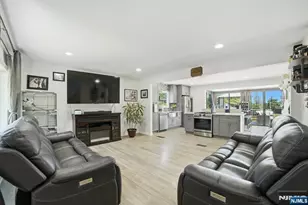23 Moore Rd, West Milford, NJ 07480 - Photo 2