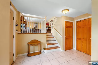 211 Park Avenue, Emerson, NJ 07630 - Photo 2