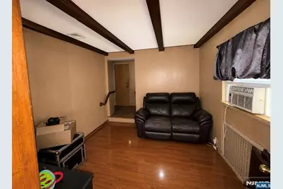 193 Macarthur Avenue, Garfield, NJ 07026 - Photo 8