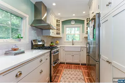 60 Clinton Road, Glen Ridge, NJ 07028 - Photo 22
