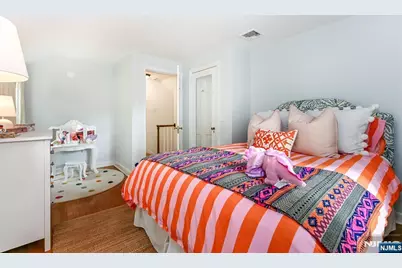 60 Clinton Road, Glen Ridge, NJ 07028 - Photo 28