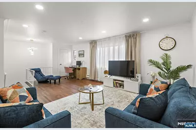 174 Clay Street 2 #2, Hackensack, NJ 07601 - Photo 2