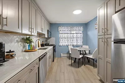 174 Clay Street 2 #2, Hackensack, NJ 07601 - Photo 8