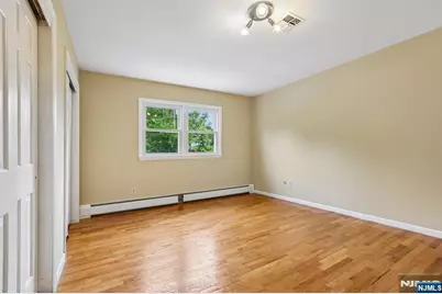 39 Maple Avenue, Demarest, NJ 07627 - Photo 24