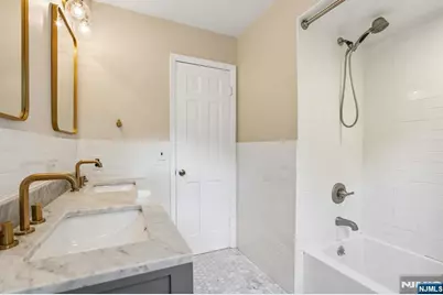 39 Maple Avenue, Demarest, NJ 07627 - Photo 32