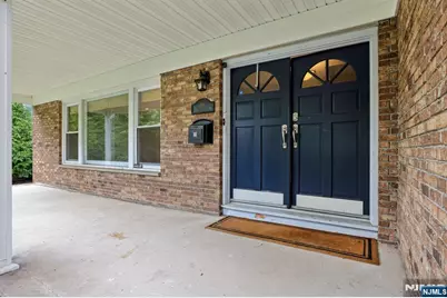 39 Maple Avenue, Demarest, NJ 07627 - Photo 4