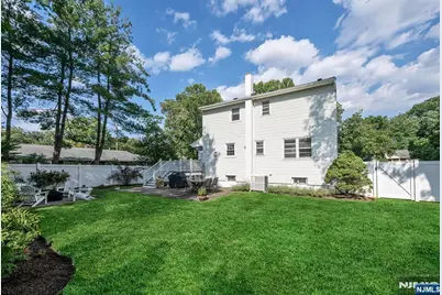 44 Pavonia Avenue, Emerson, NJ 07630 - Photo 40