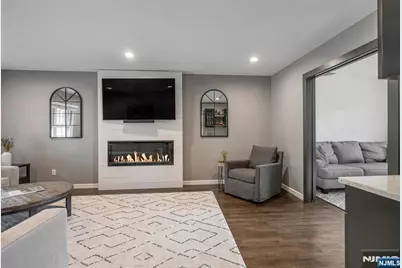 44 Pavonia Avenue, Emerson, NJ 07630 - Photo 16