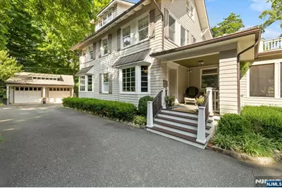 508 Summit Avenue, Oradell, NJ 07649 - Photo 2