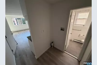 348 Union Avenue 1 #1, Rutherford, NJ 07070 - Photo 6