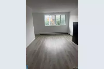 348 Union Avenue 1 #1, Rutherford, NJ 07070 - Photo 2