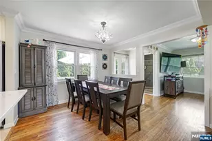 122 Village Cir W, Paramus, NJ 07652 - Photo 6