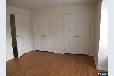 340 Sutton Place 340 #340, Norwood, NJ 07648 - Photo 4
