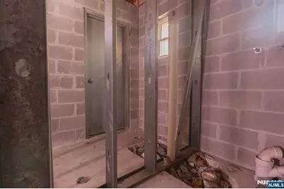 840-842 Clinton Avenue, Newark, NJ 07108 - Photo 20