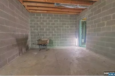 840-842 Clinton Avenue, Newark, NJ 07108 - Photo 30