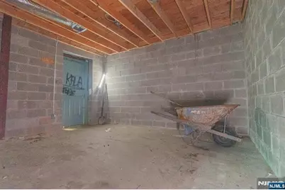 840-842 Clinton Avenue, Newark, NJ 07108 - Photo 28