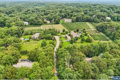 4 Justin Court, Saddle River, NJ 07458 - Photo 14