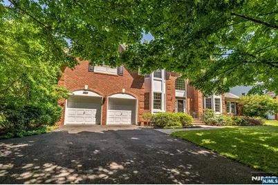 206 Van Buren Drive, Paramus, NJ 07652 - Photo 2