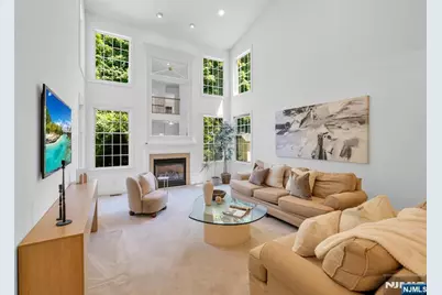 206 Van Buren Drive, Paramus, NJ 07652 - Photo 12