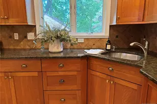 37 Columbus Ave, Harrington Park, NJ 07640 - Photo 10
