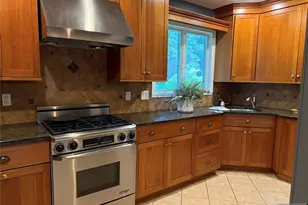 37 Columbus Ave, Harrington Park, NJ 07640 - Photo 8