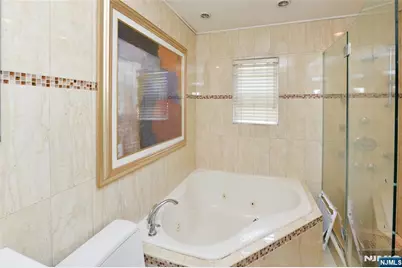 56 Dohrman Avenue, Teaneck Township, NJ 07666 - Photo 14