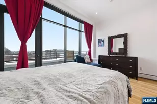 142 Charles Street 403, Jersey City, NJ 07307 - Photo 12