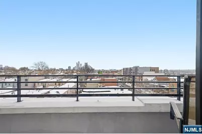 142 Charles Street 403 #403, Jersey City, NJ 07307 - Photo 18