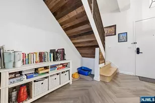 142 Charles Street 403, Jersey City, NJ 07307 - Photo 10