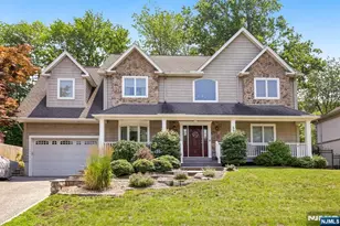 292 Gorden Dr, Paramus, NJ 07652 - Photo 1