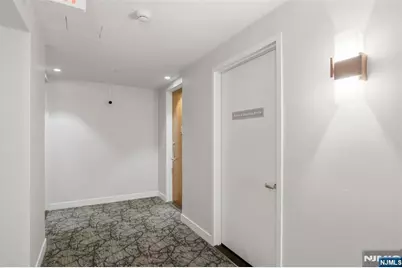 20 Newport Parkway 2012 #2012, Jersey City, NJ 07310 - Photo 34