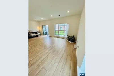 32 Harvest Way, Little Falls Township, NJ 07424 - Photo 8
