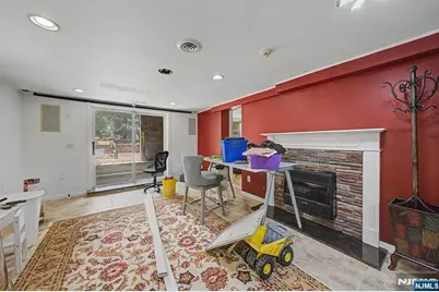 92 Blauvelt Avenue, Bergenfield, NJ 07621 - Photo 28