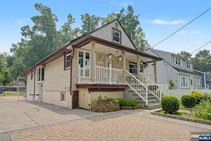 92 Blauvelt Ave, Bergenfield, NJ 07621 - Photo 4