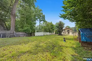 92 Blauvelt Ave, Bergenfield, NJ 07621 - Photo 40